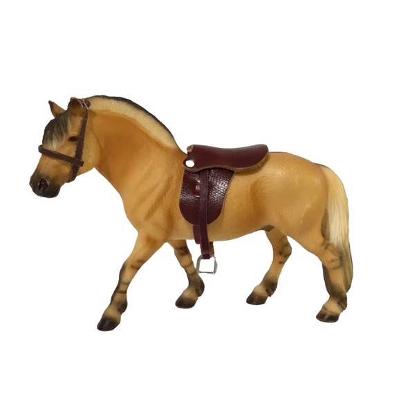 Breyer Other - Retired Breyer #482 Horse Traditional Model Henry Norwegian Fjord With Saddle